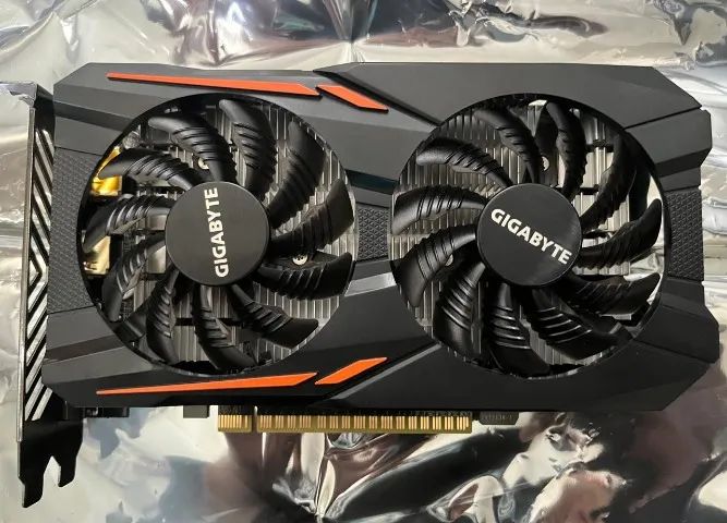 Placa de Vídeo Gigabyte GeForce GTX 1050 Ti 4GB GDDR5