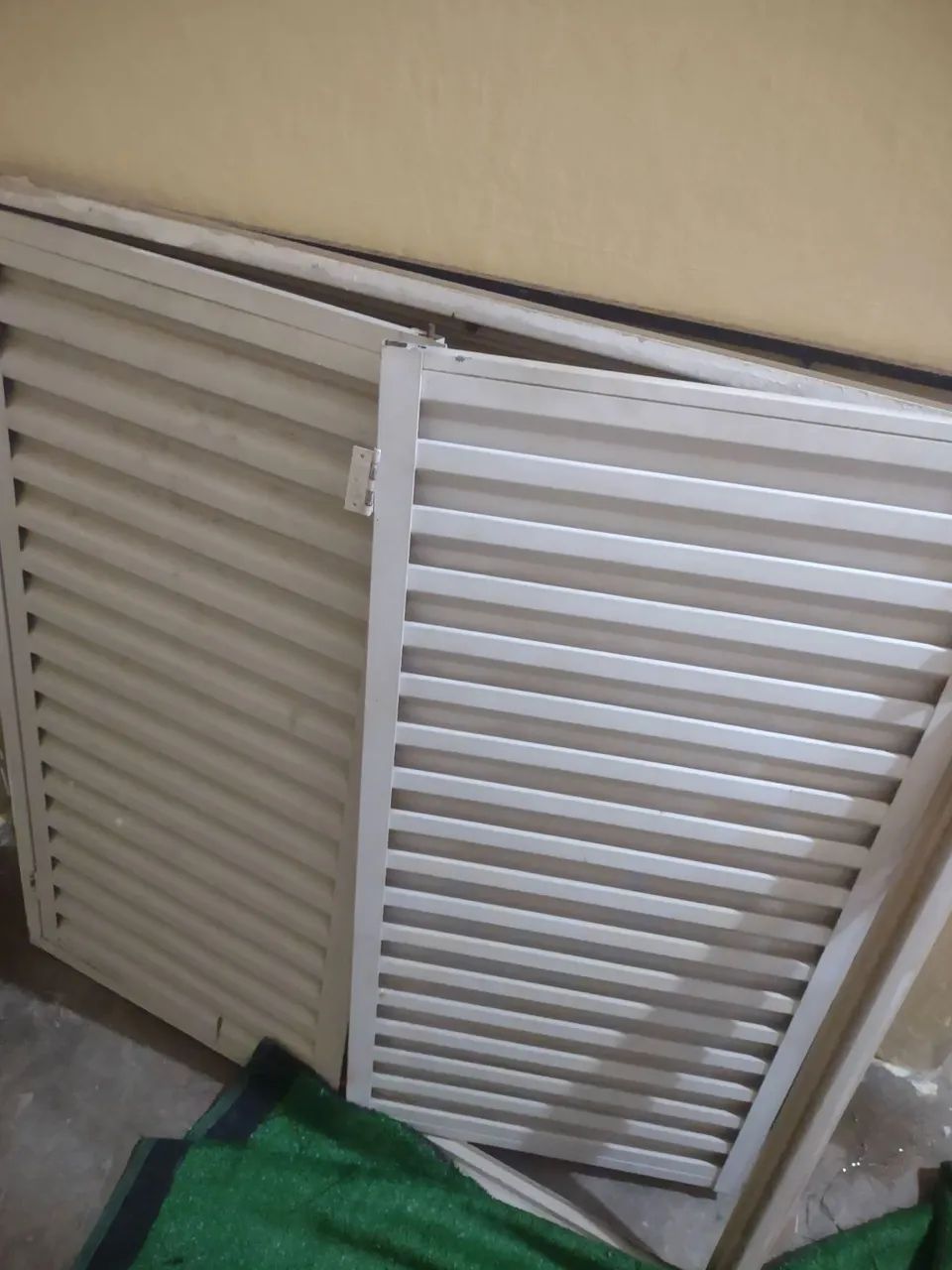 Janela de ferro 3 unidades 