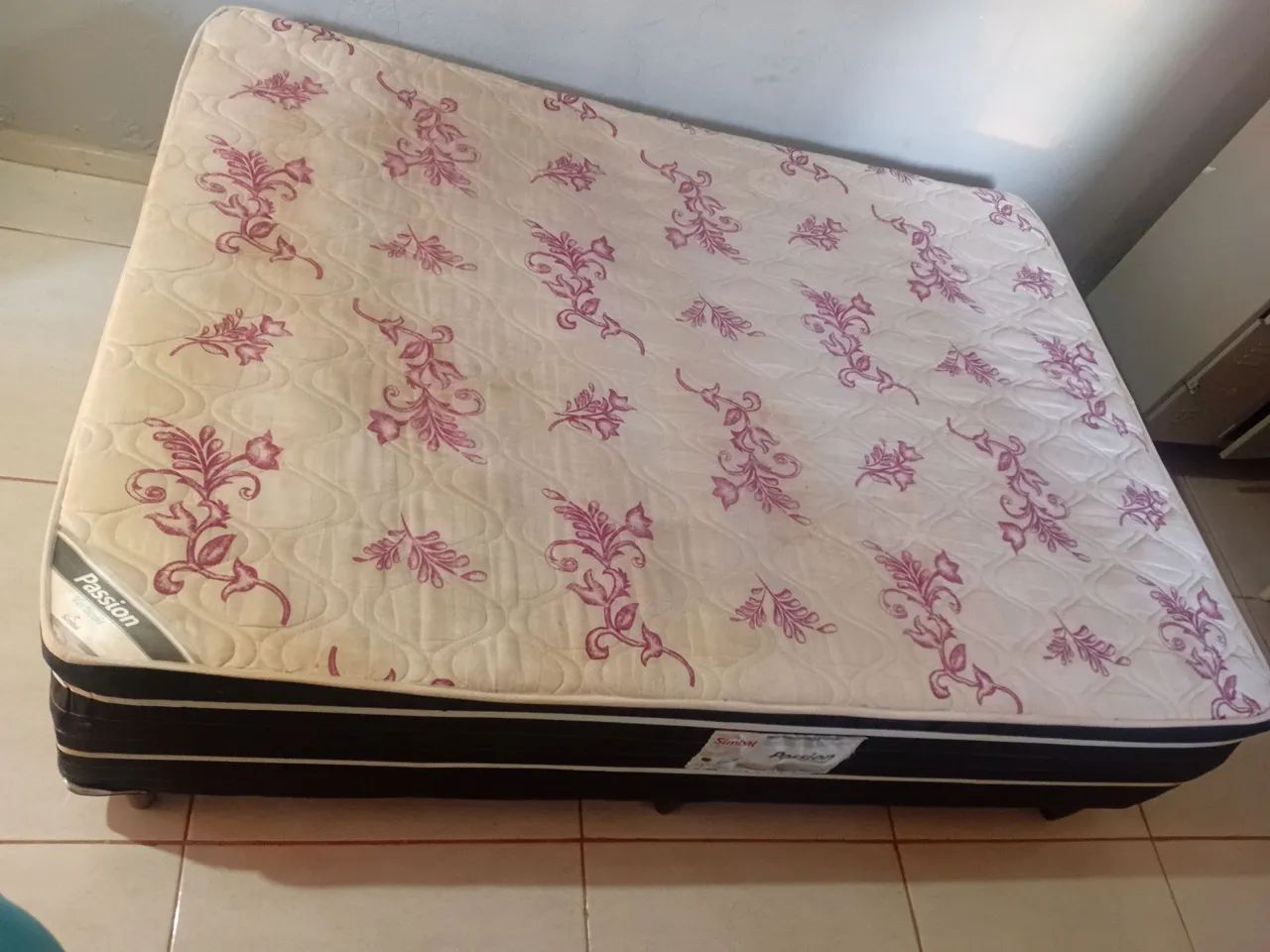 Cama Box Solteiro com Colchão