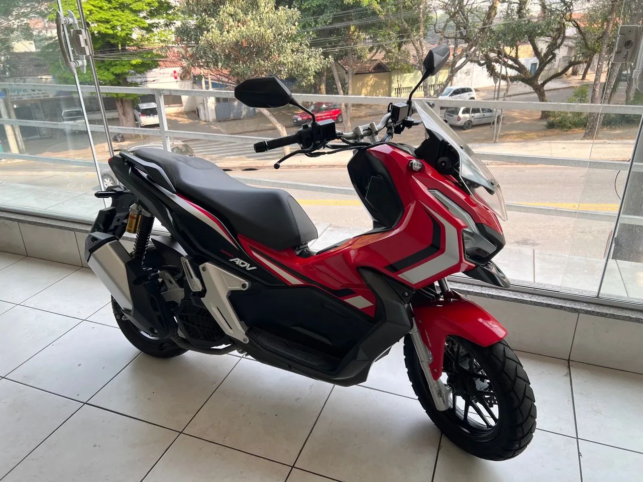 Adv 150 - Caculé Motos - Foto 4