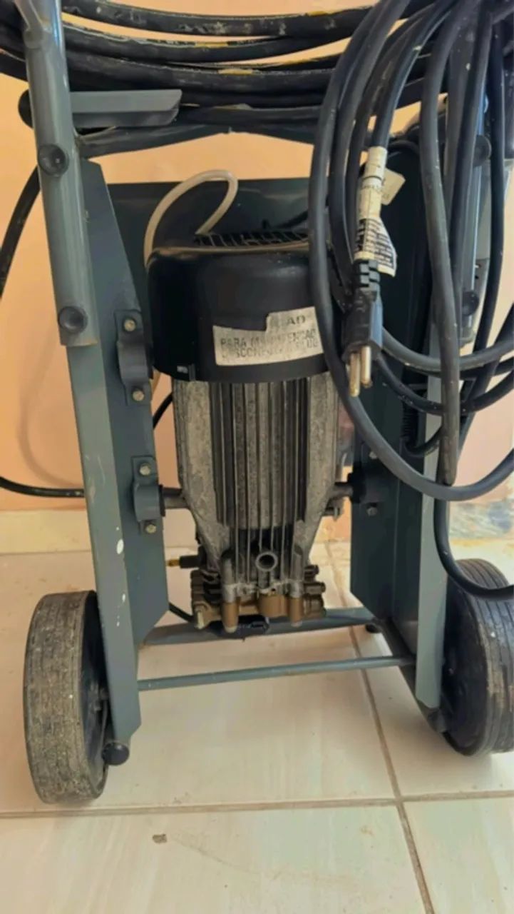 Lava jato karcher hd 6/15c