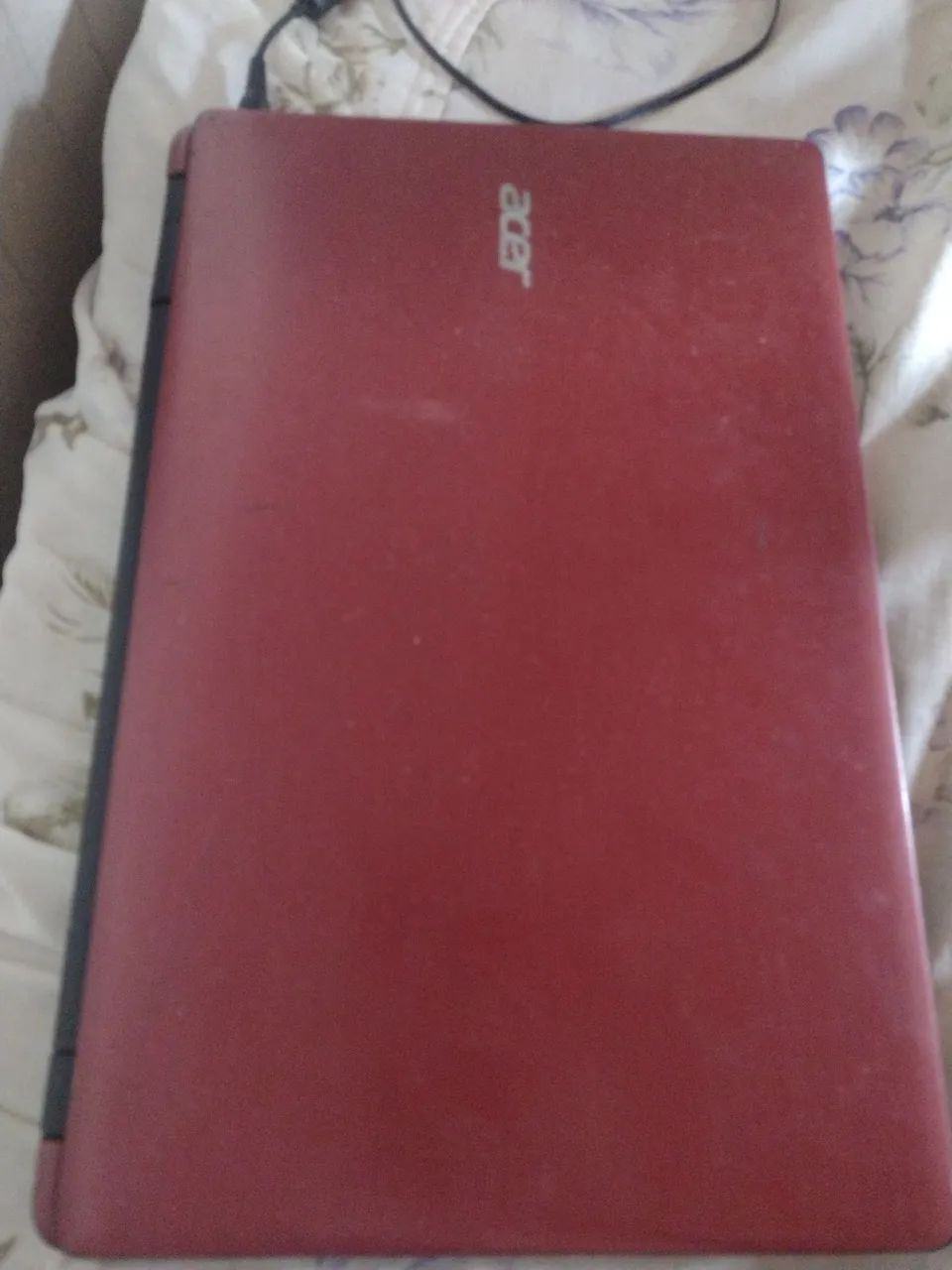 Notebook Acer Vermelho 4gb RAM 1 TB HD