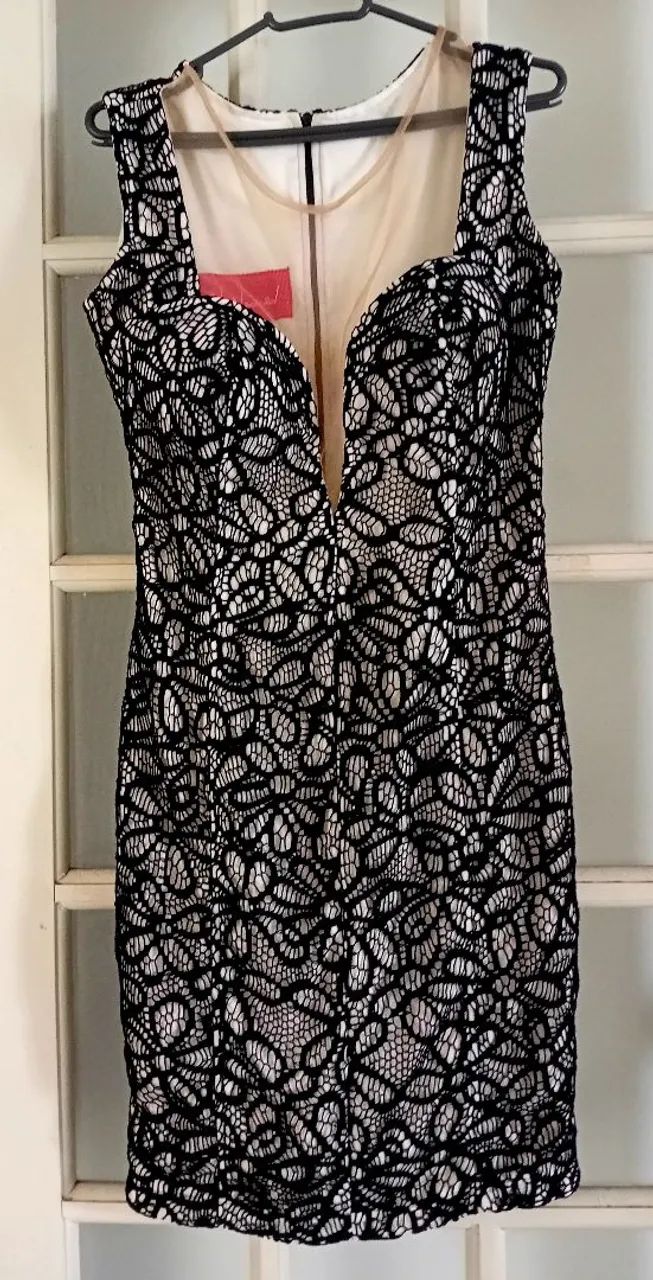 Vestido de festa em renda - Foto 2