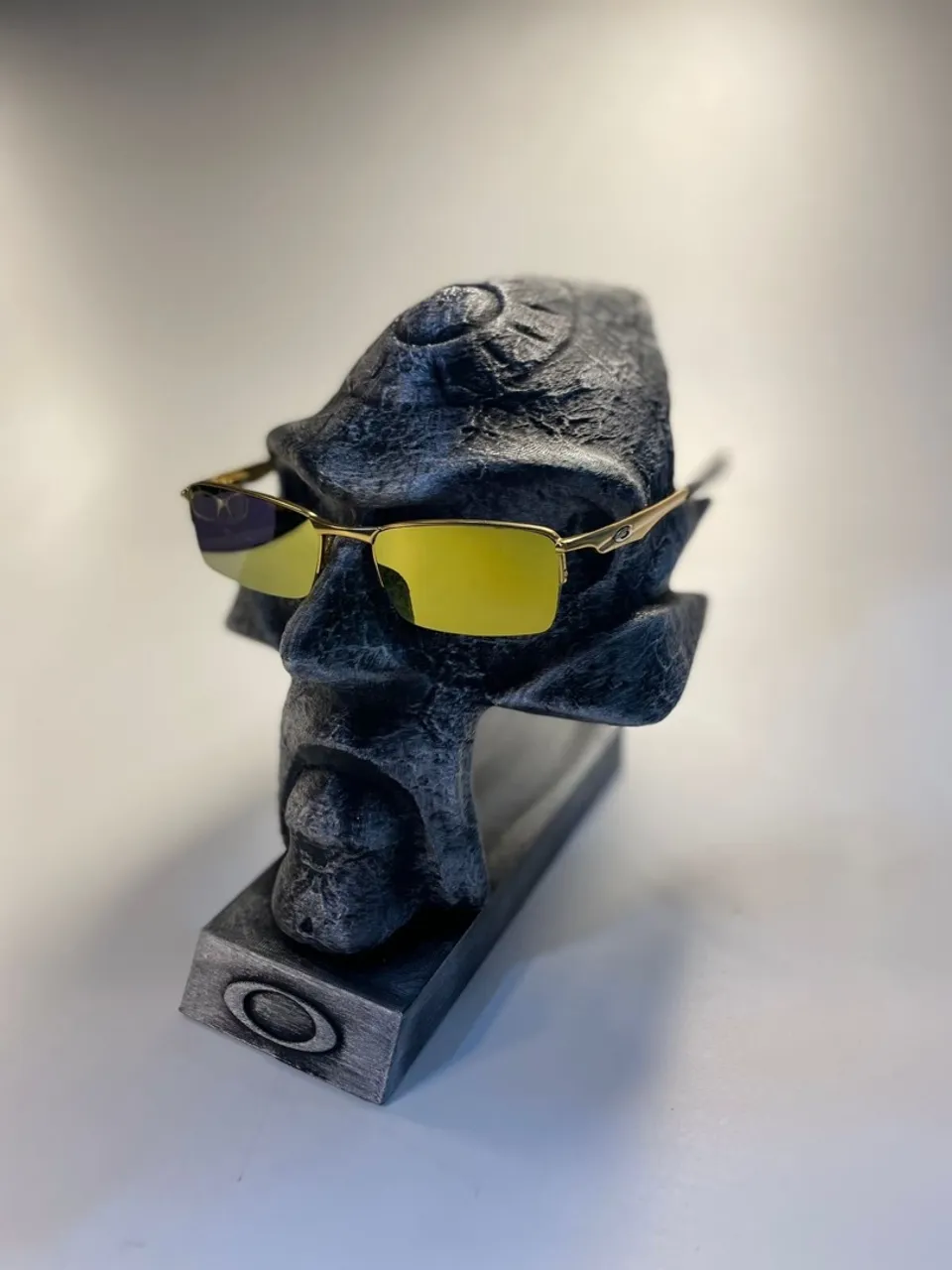 Oakley: Óculos de Sol (Juliette) com Design Exclusivo