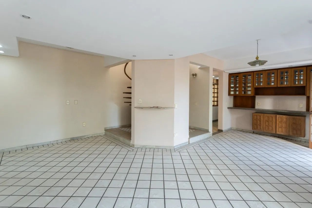 Sobrado 4 Quartos, 319m², Setor Leste Vila Nova. - Foto 2