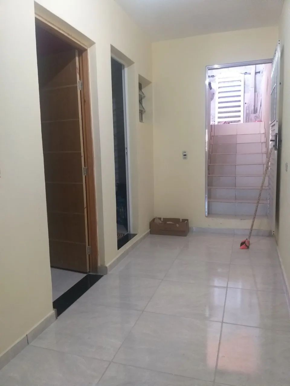 Vende-se uma casa divisa com nova Mauá -SP  - Foto 2