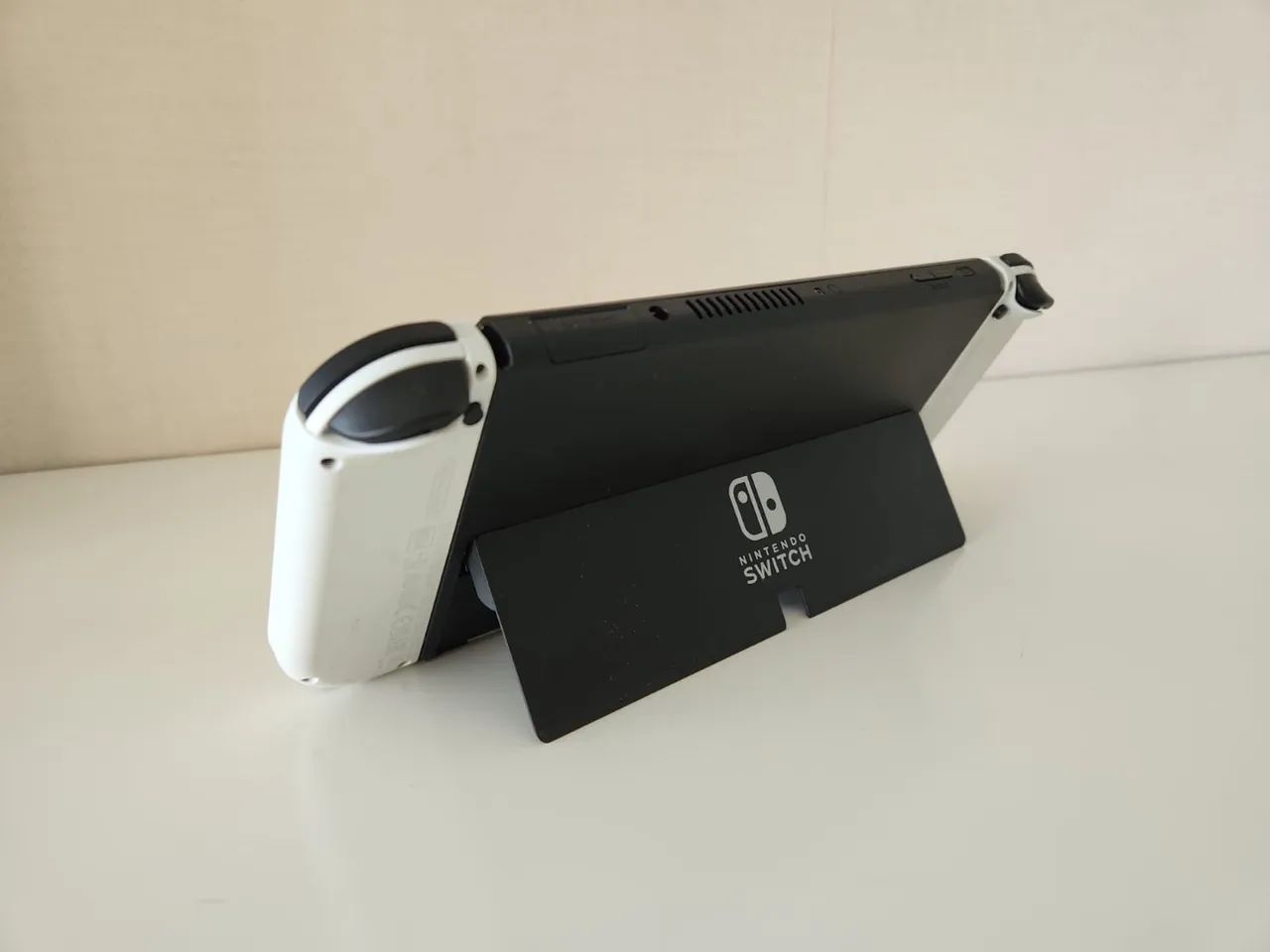 Nintendo Switch OLED - Branco - Foto 4