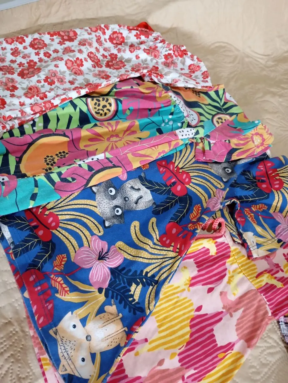 Conjunto de Roupas Infantis