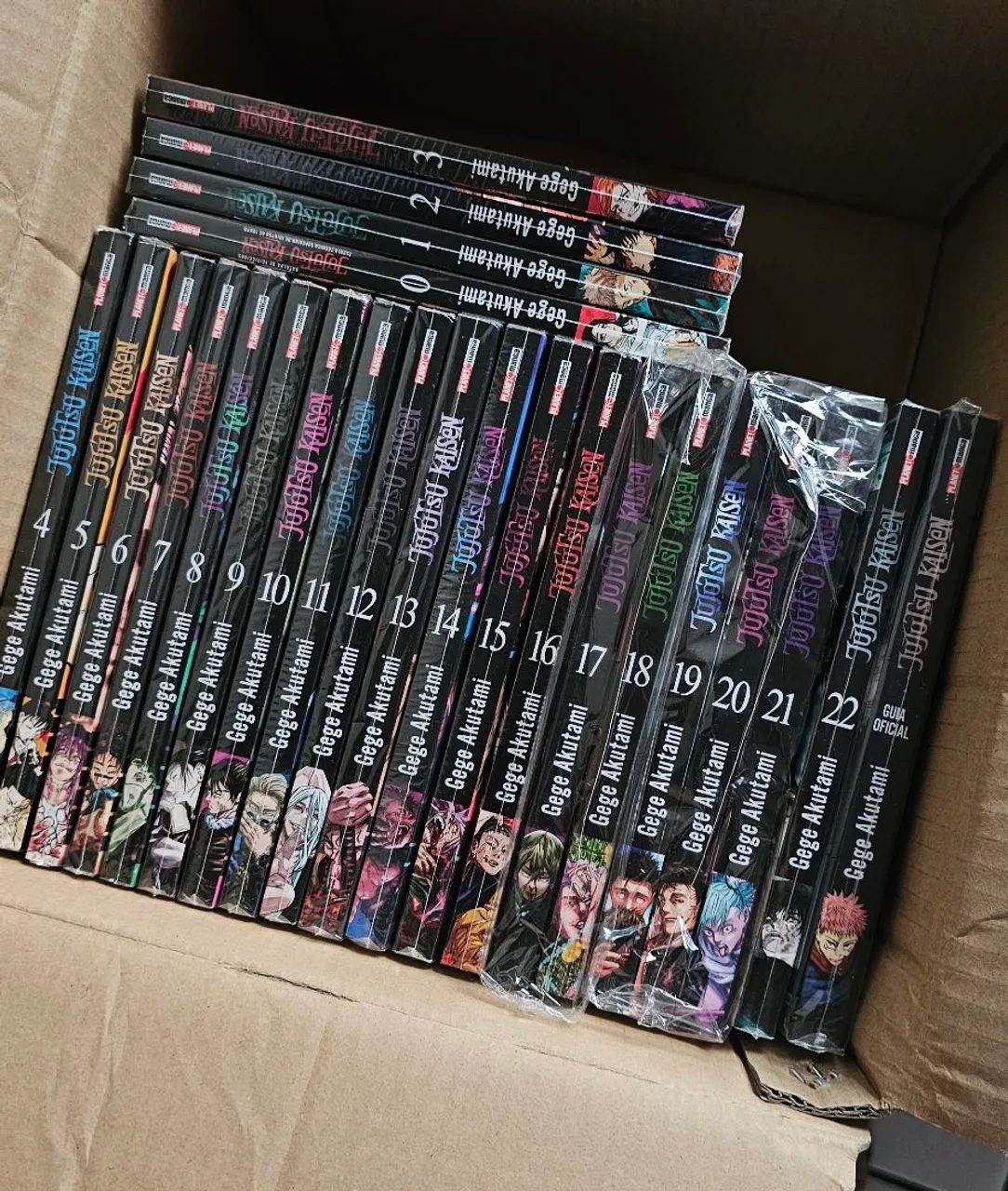 Coleção de Mangás "Jujutsu Kaisen" vol. 0 - 22 + Guia Oficial 