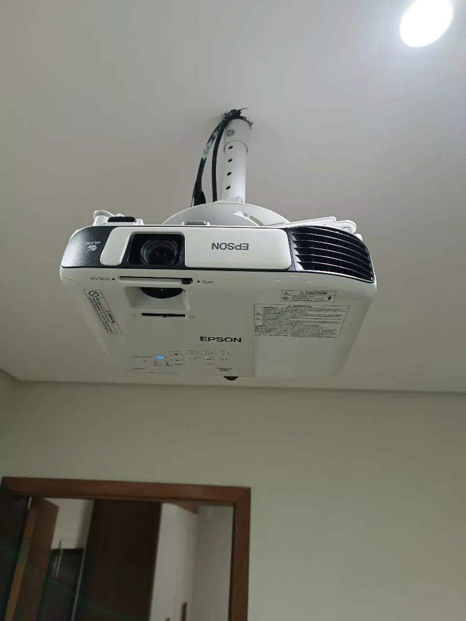 Projetor Epson x41 com telao alugo vendo 