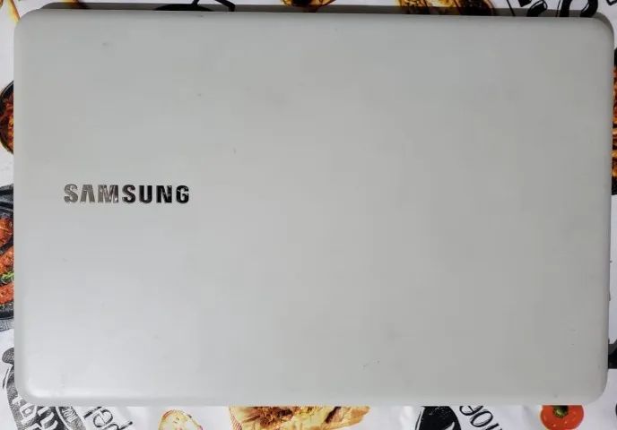 Notebook Samsung Np350xaa Core i3 7° Geração 8GB de Ram Ssd 240GB