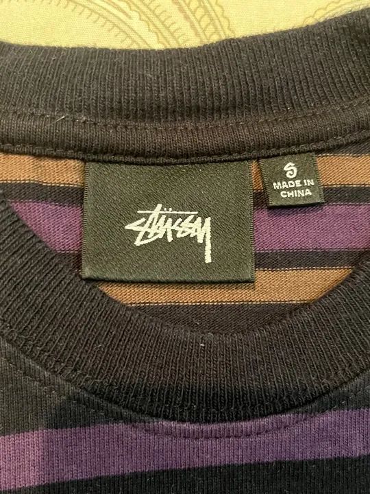Camiseta Stussy listrada P - Foto 3
