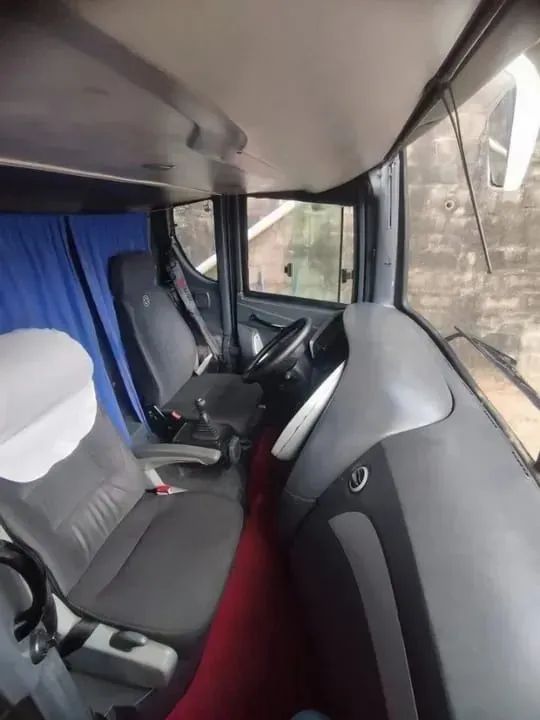 Ônibus 710 PLUS 4x2 Ano 2004 - Foto 8