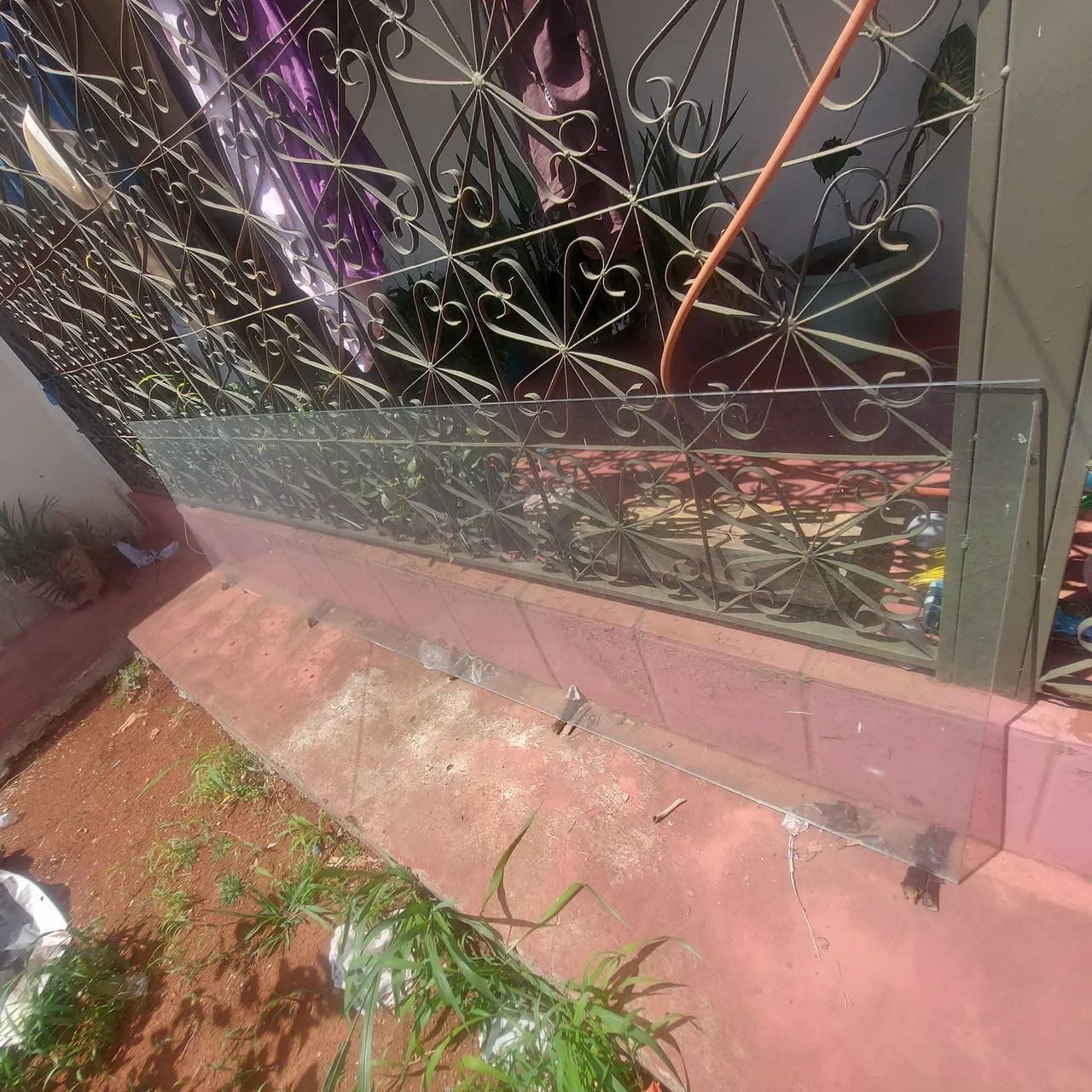 Vidro temperado ideal pra faixada de casa 3,08 X 84,0 10,mm - Foto 2