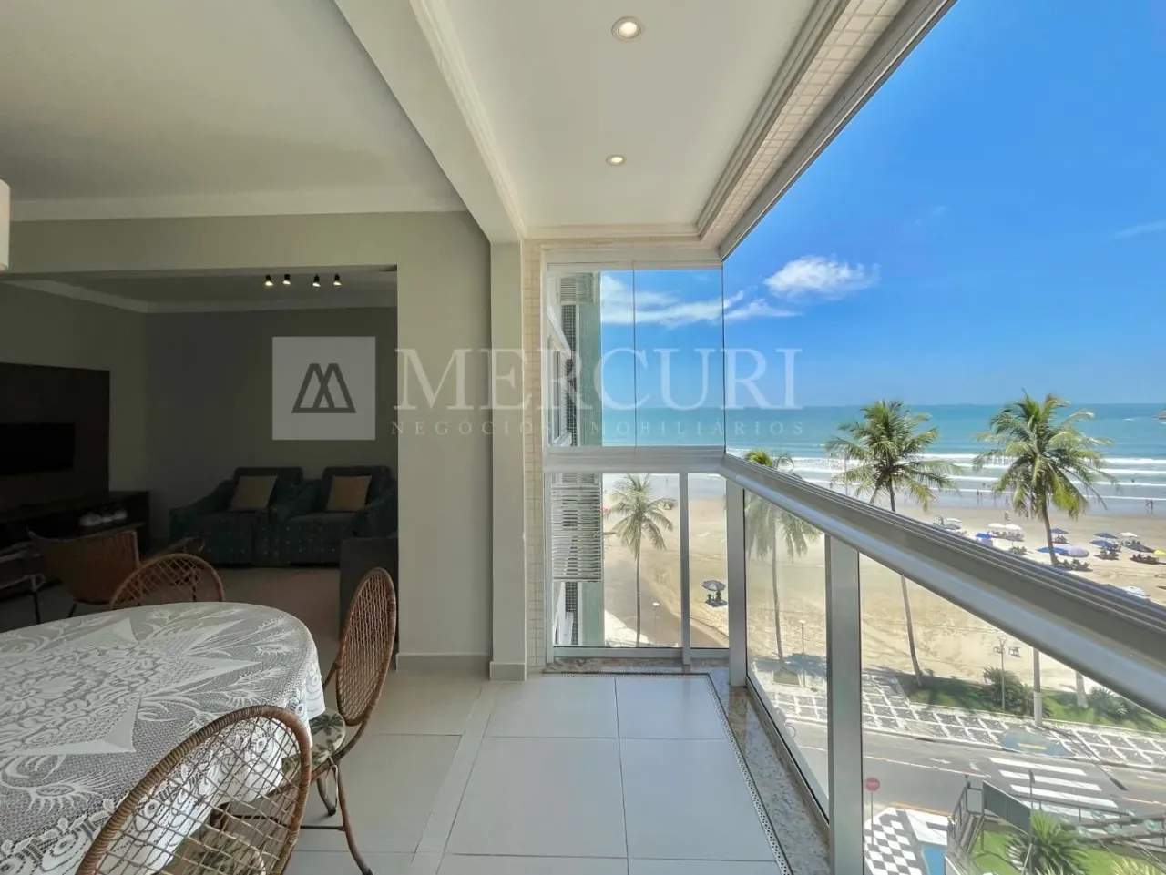 Apartamento Jardim Astúrias, 2 quartos à venda por R$ 800.000 Imobiliária Guarujá