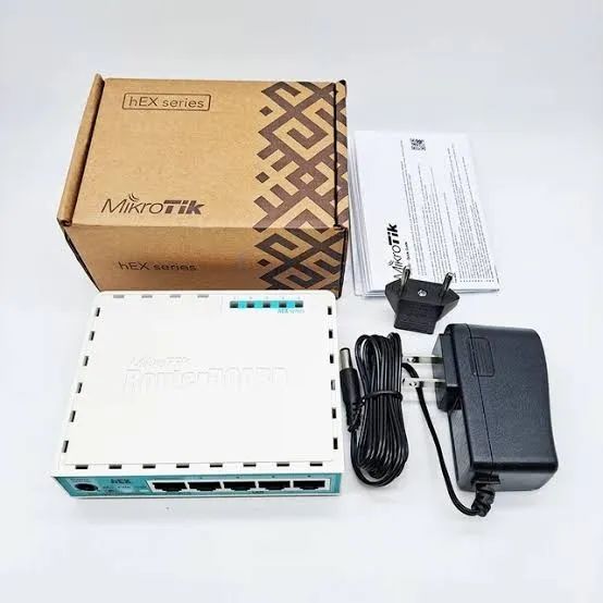Roteador Mikrotik hEX - Gigabit Ethernet RB 750 GR3