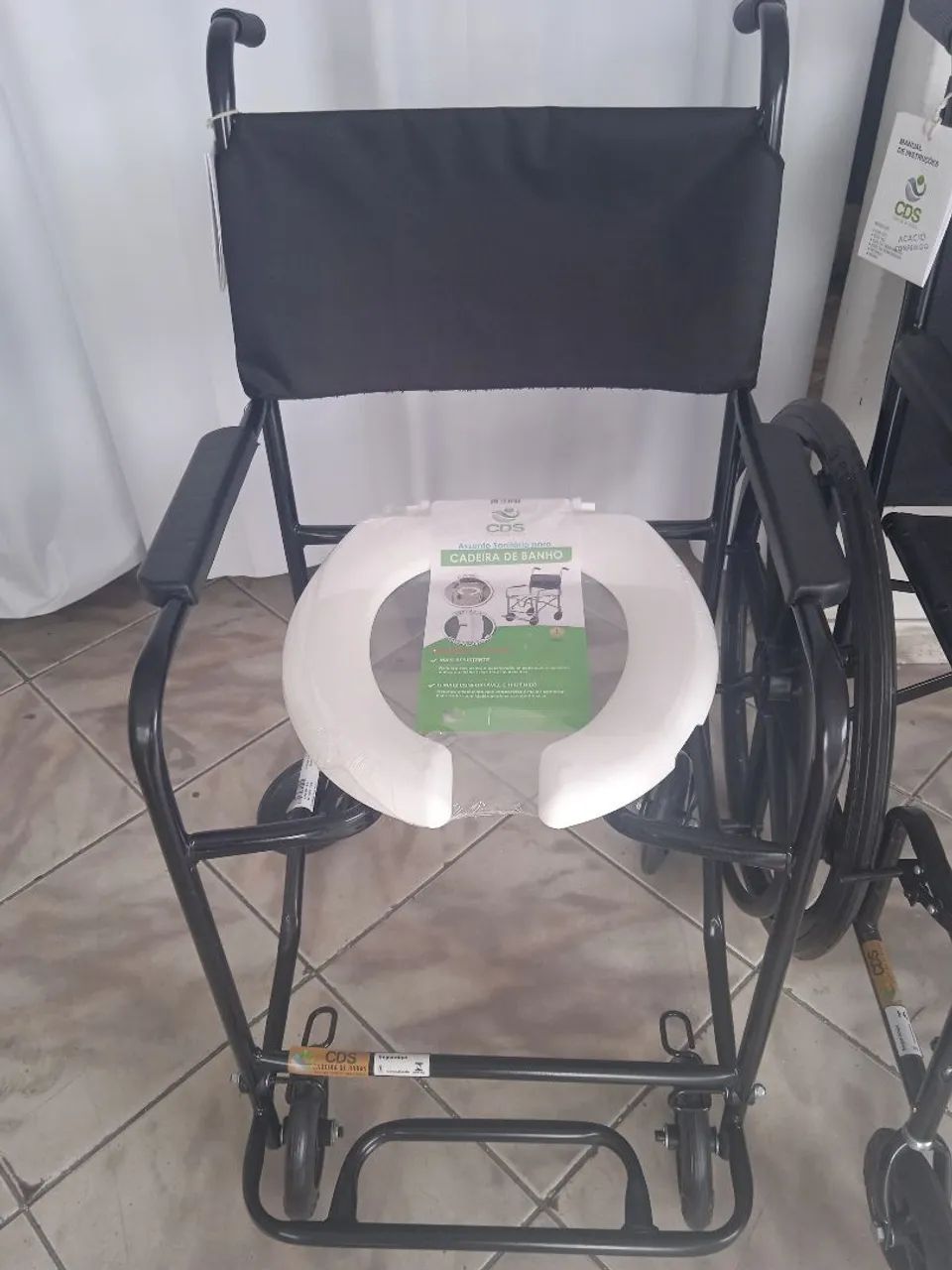 Cadeira de Banho - Nova