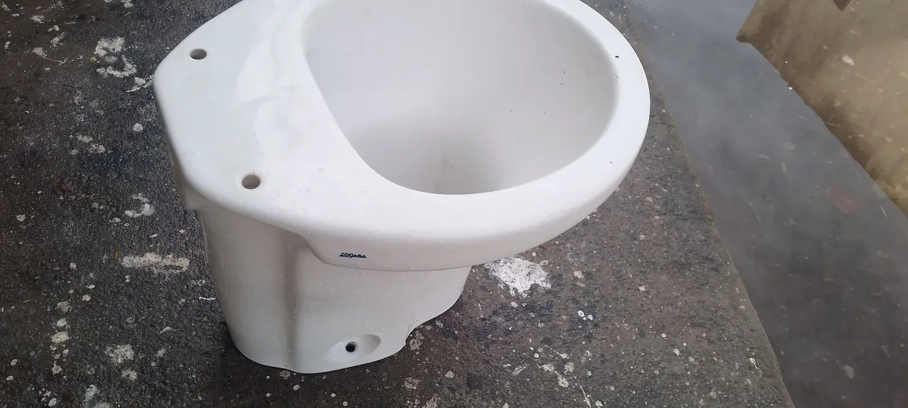 Vaso Sanitário de Cerâmica comum