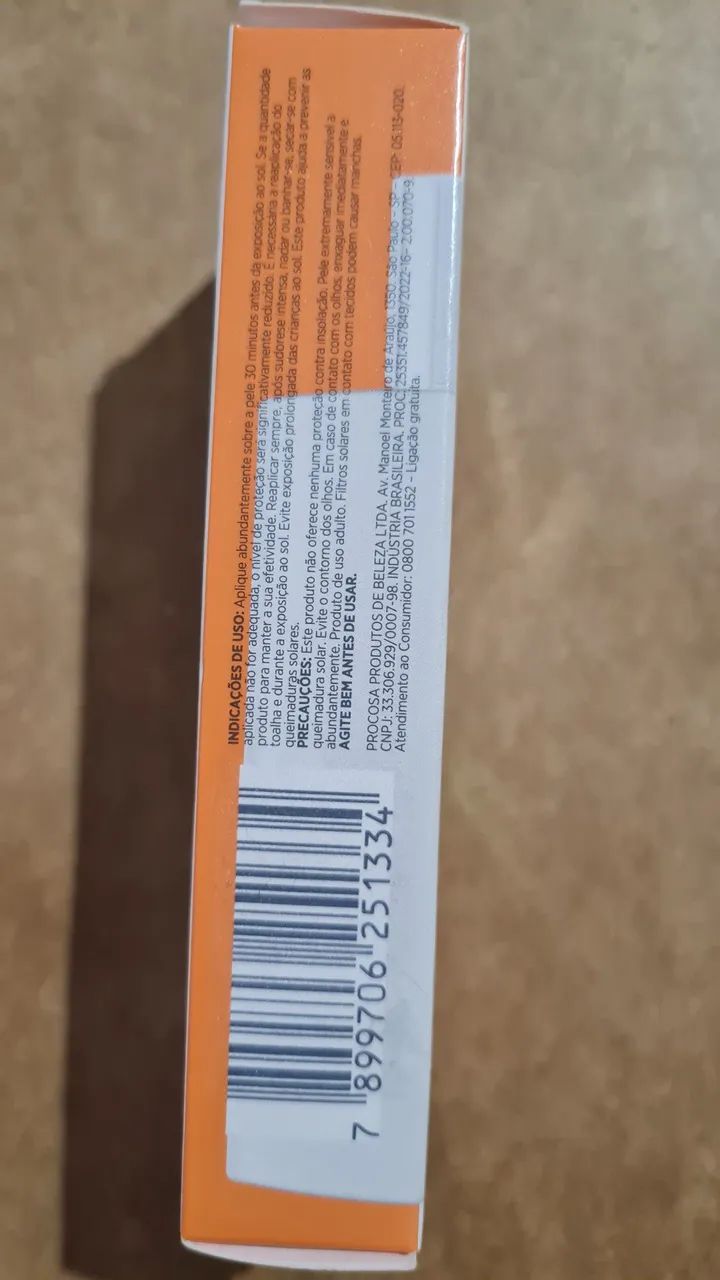 Frete grátis! Vichy Capital Soleil UV-Clear FPS 60 - Antioleosidade - 40g - Foto 4