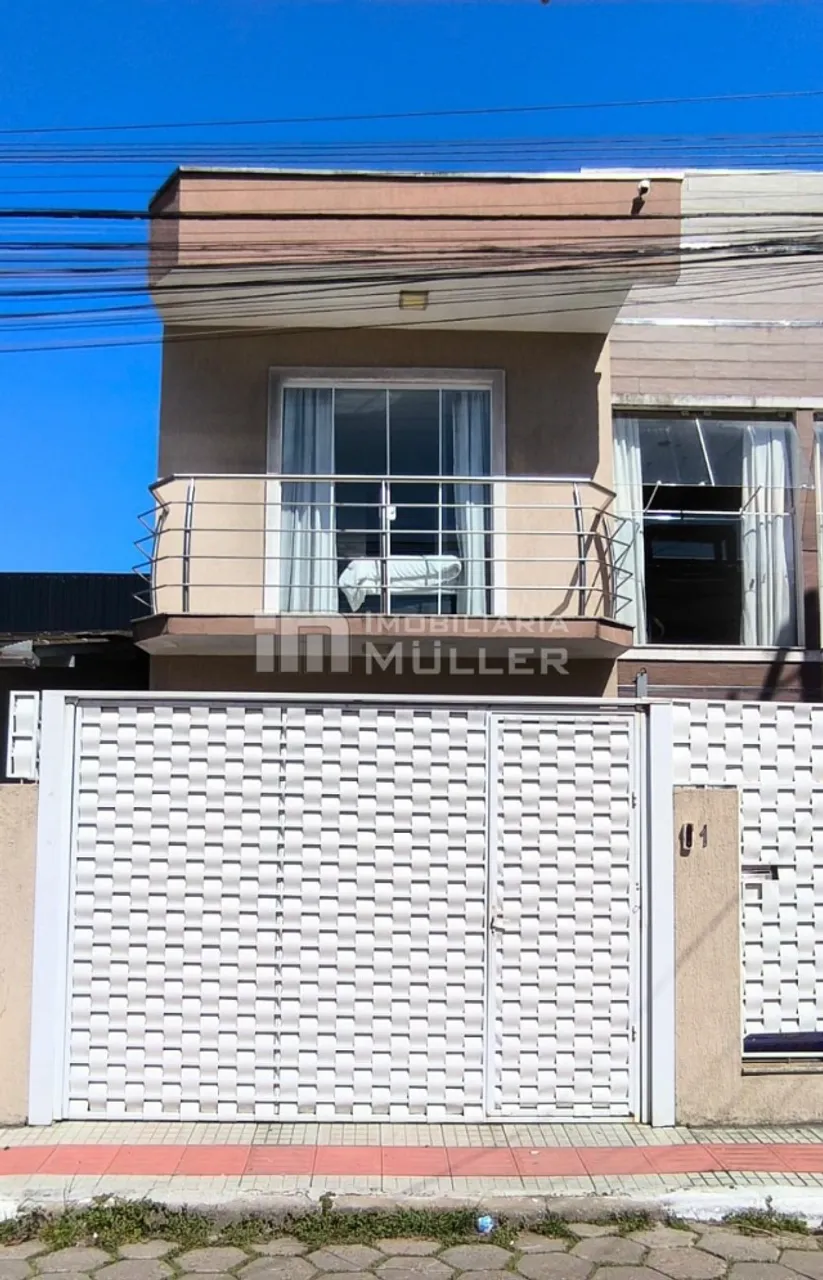 Sobrado finamente mobiliado com 2 suítes à venda, 60 m² por R$ 800.000 - São Joao - Itajaí