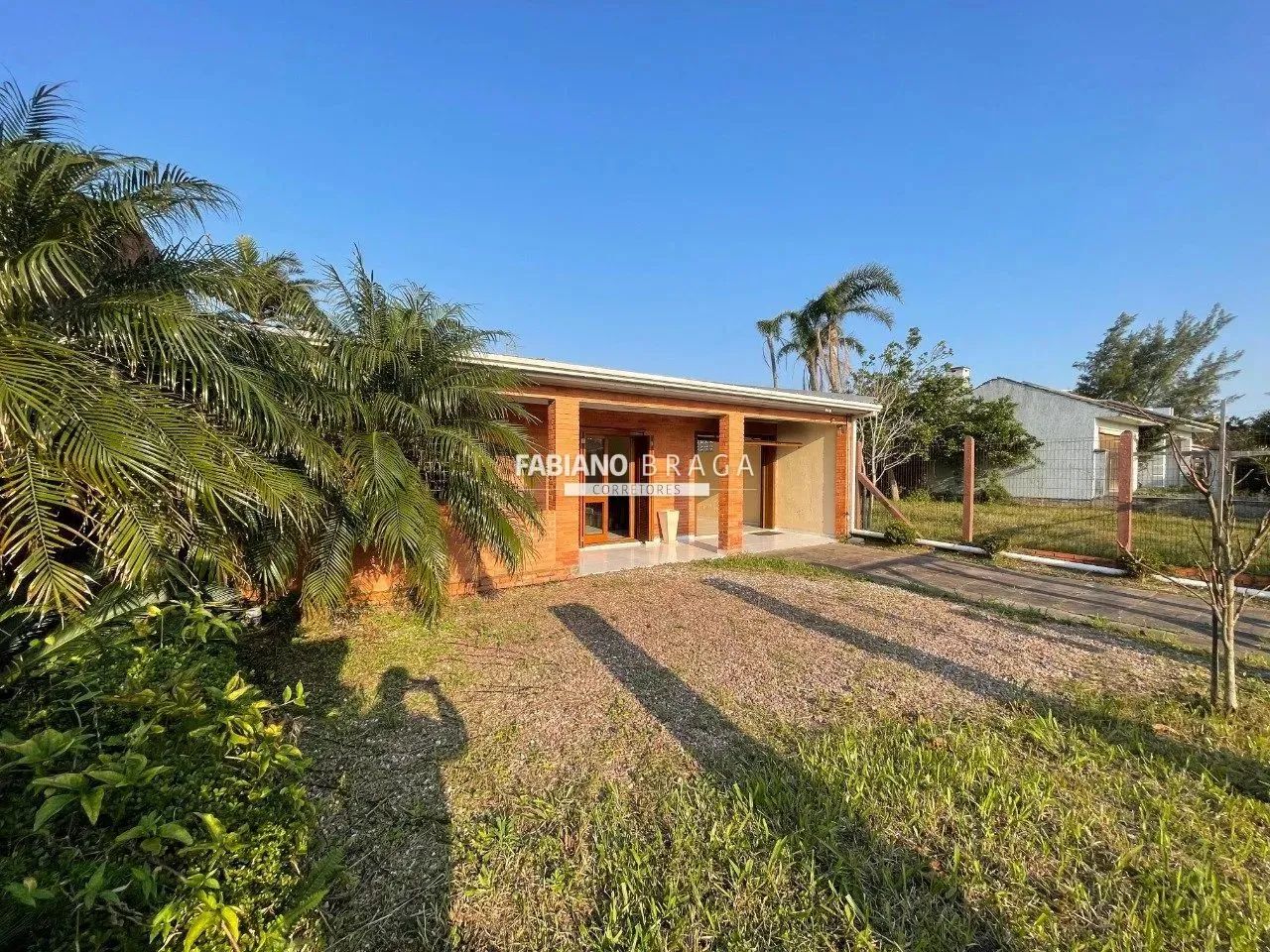 Casa à venda próximo do mar no Centro de Xangri-lá - Foto 2