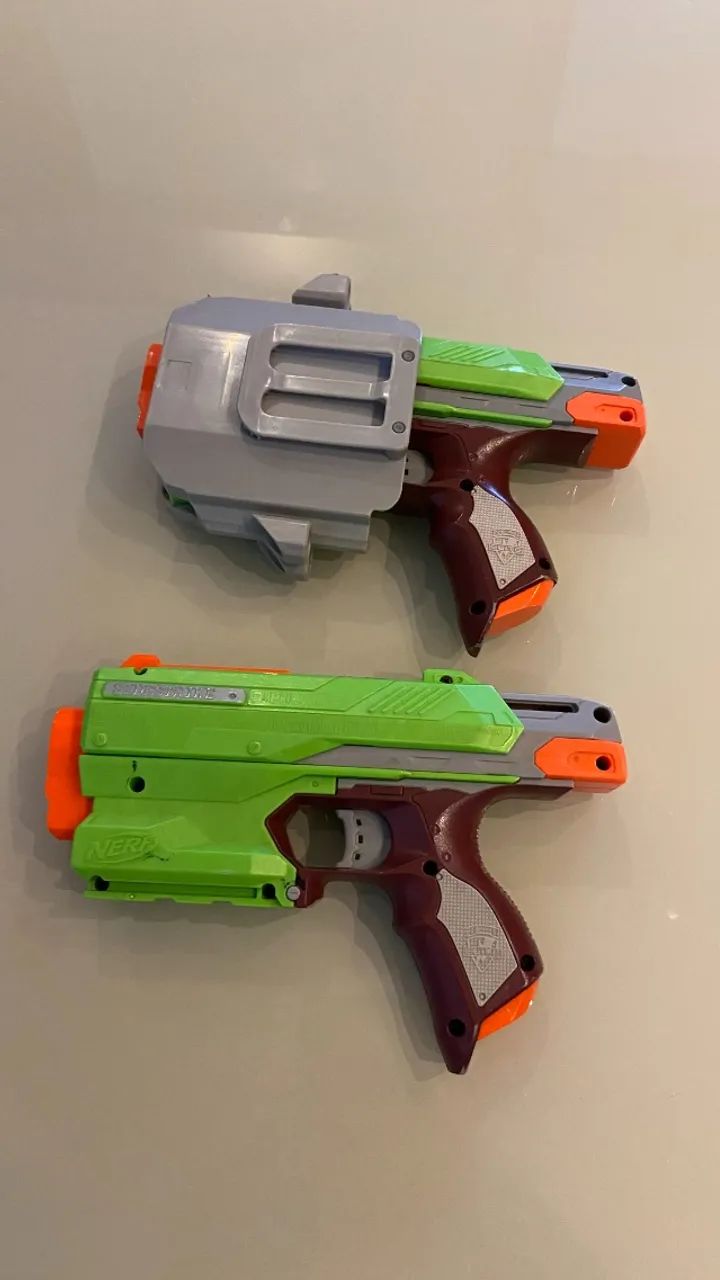 2 Lançadores Nerf  Zombie Strike - Sidestrike - Foto 2