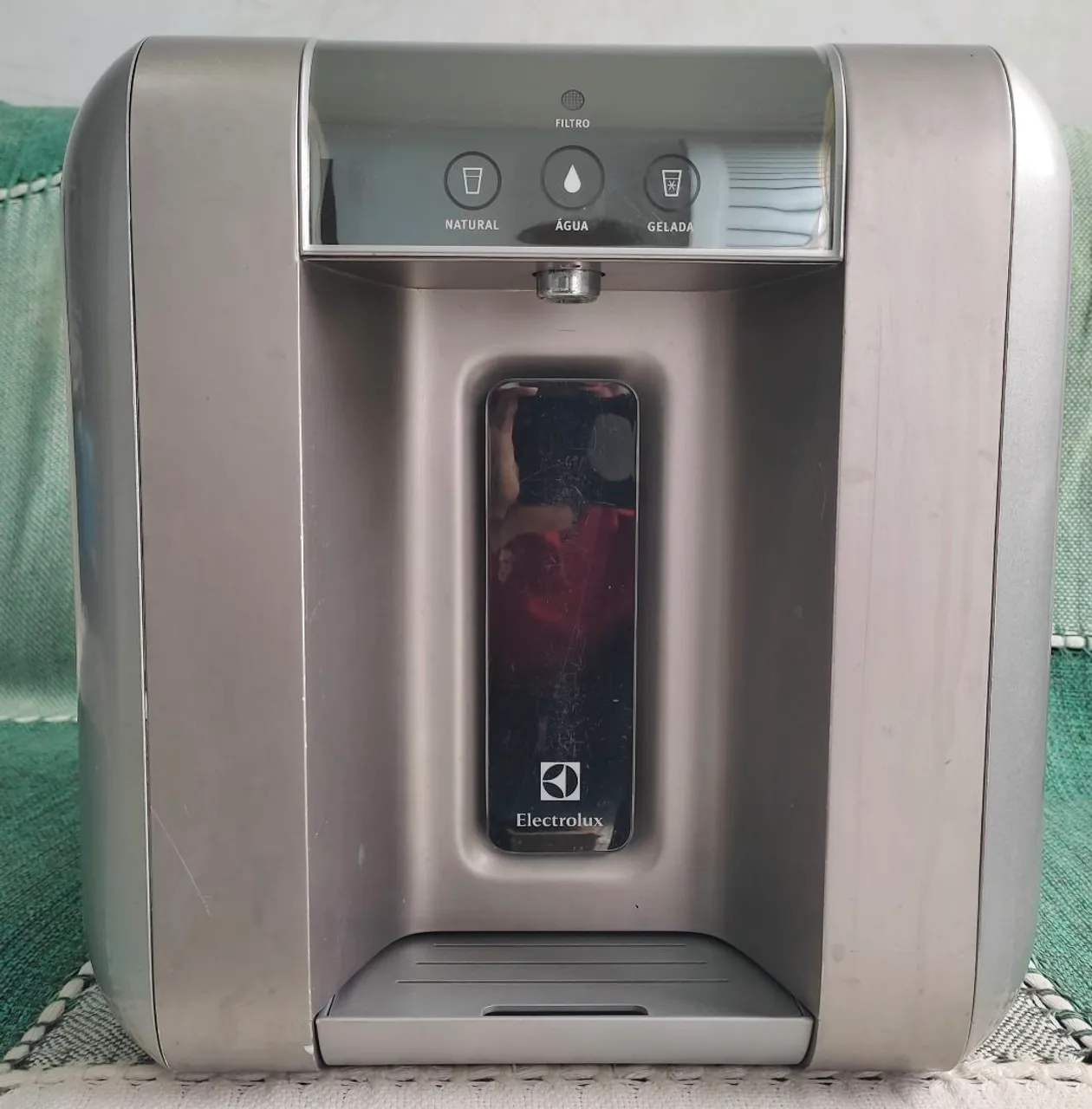 Bebedouro e Purificador de Água Electrolux, no precinho