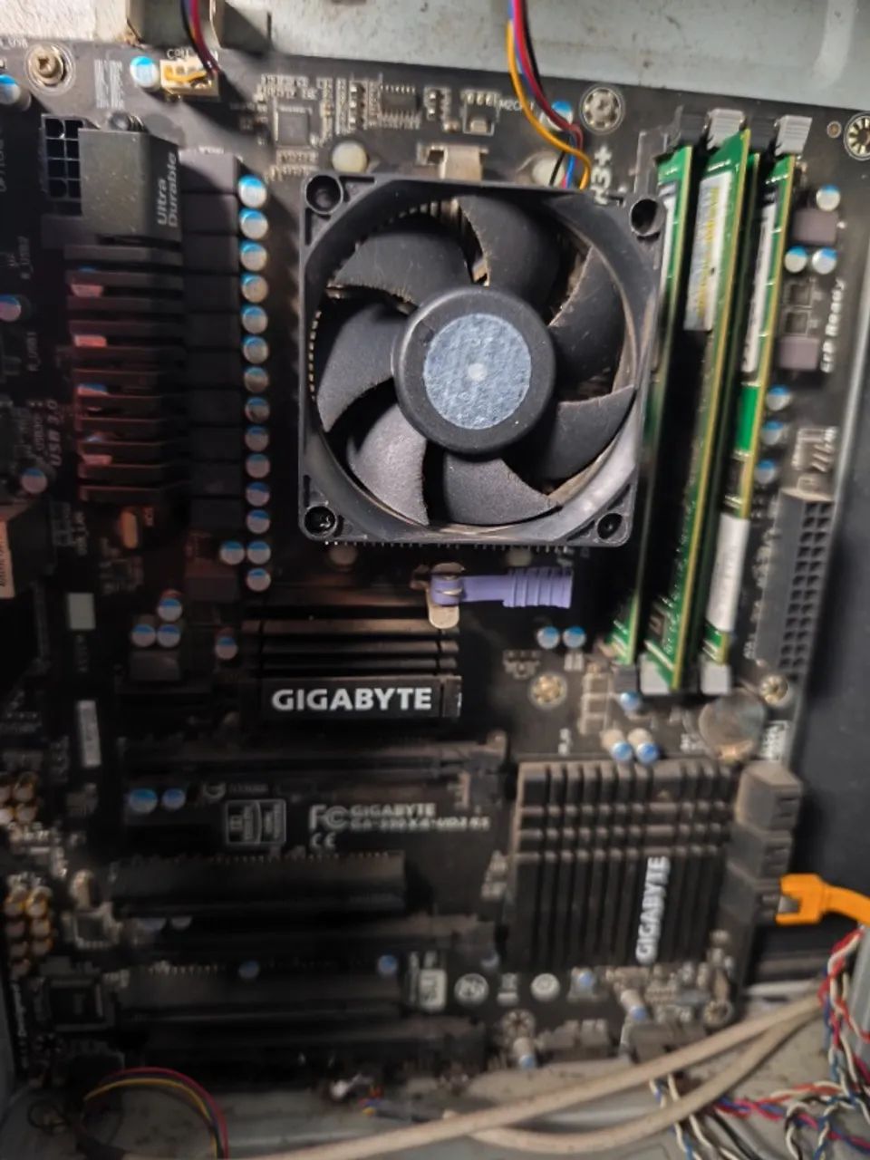 Kit Placa-mãe, processador Fx8300, memória 32gb, gabinete gamer vemelho e preto, 3fans 