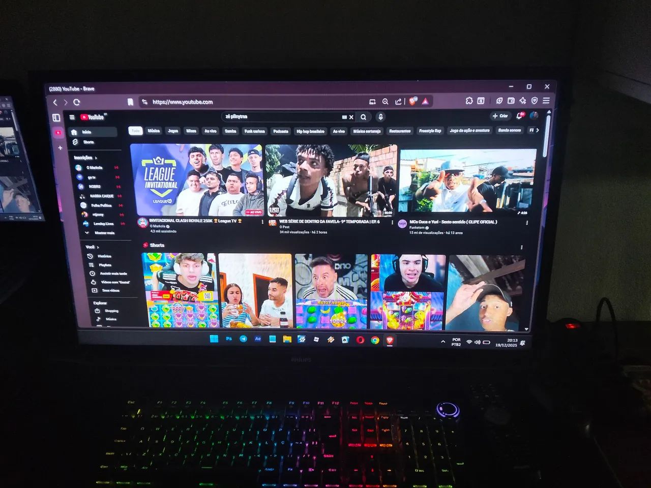 VENDO TV PHILIPS 32 POLEGADAS COM SMART E HDMI - Foto 2