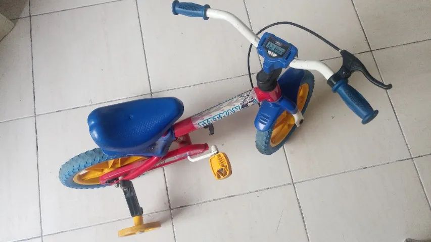 Bicicleta Infantil Menino Nathor Fireman Aro 12 C/ Rodinhas