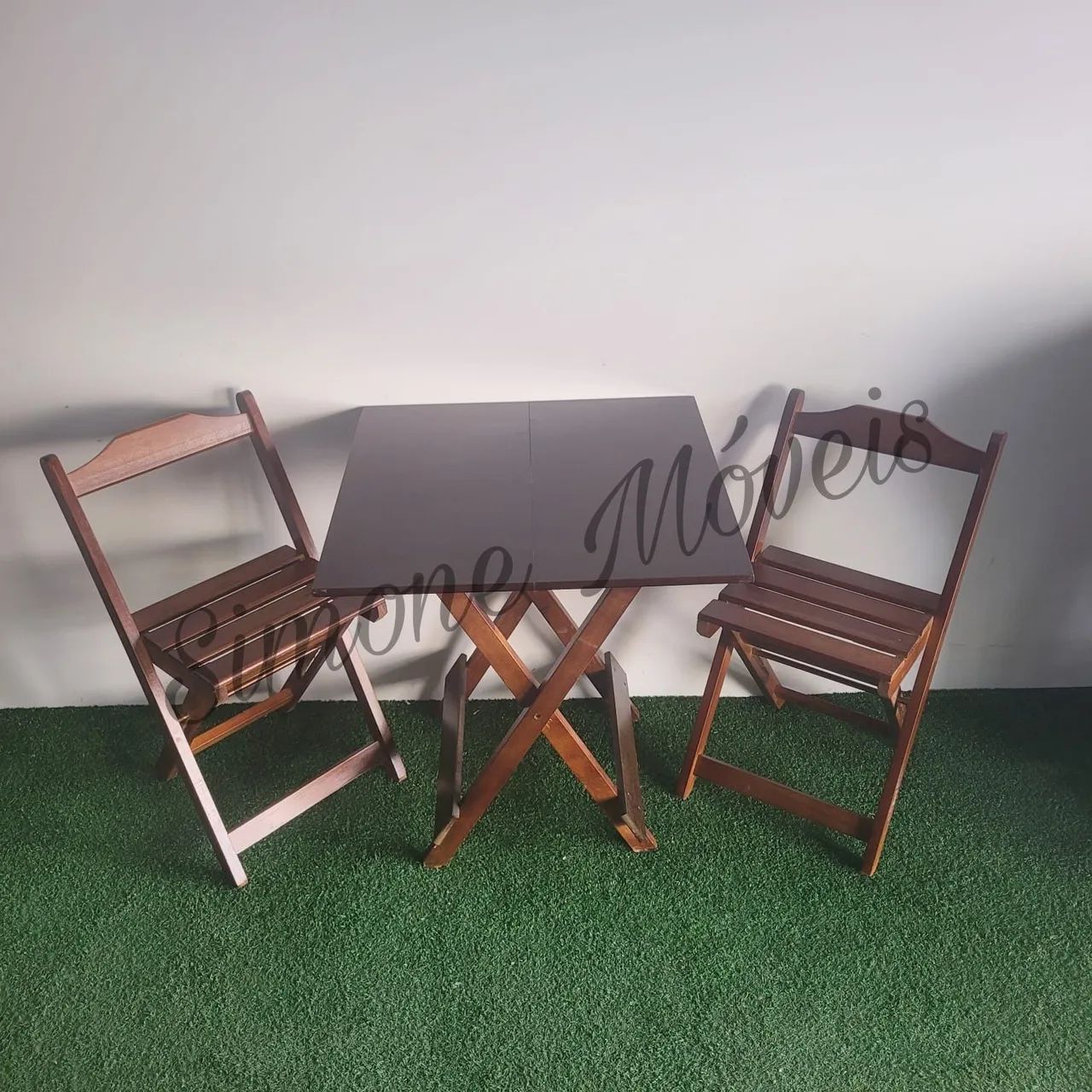 Conjunto Dobrável com 2 cadeiras