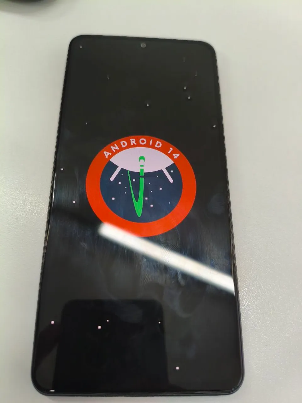 POCO F4