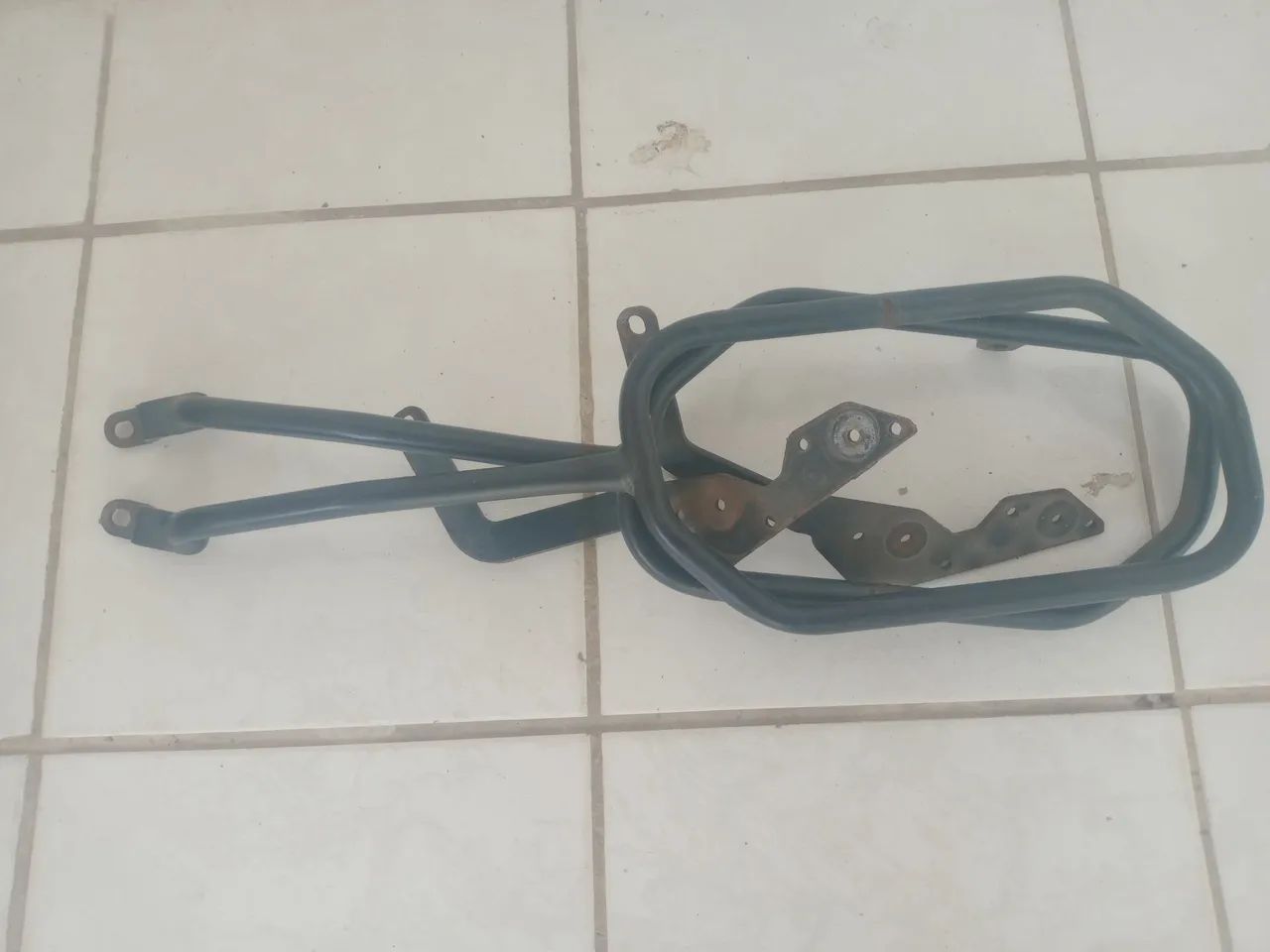 Vendo guidão de Bros e alforge  - Foto 2