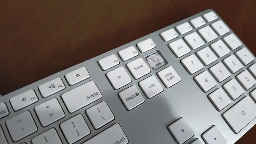 Teclado Usb Mac Apple Keyboard Com Defeito Detalhes - Foto 4
