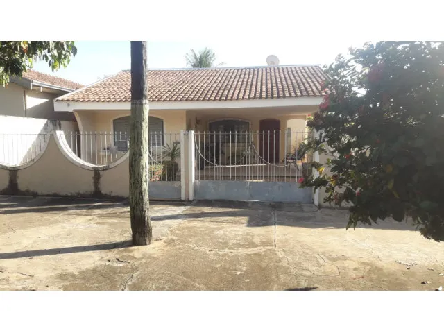 Casa 300m² a.t., Luiziânia/SP