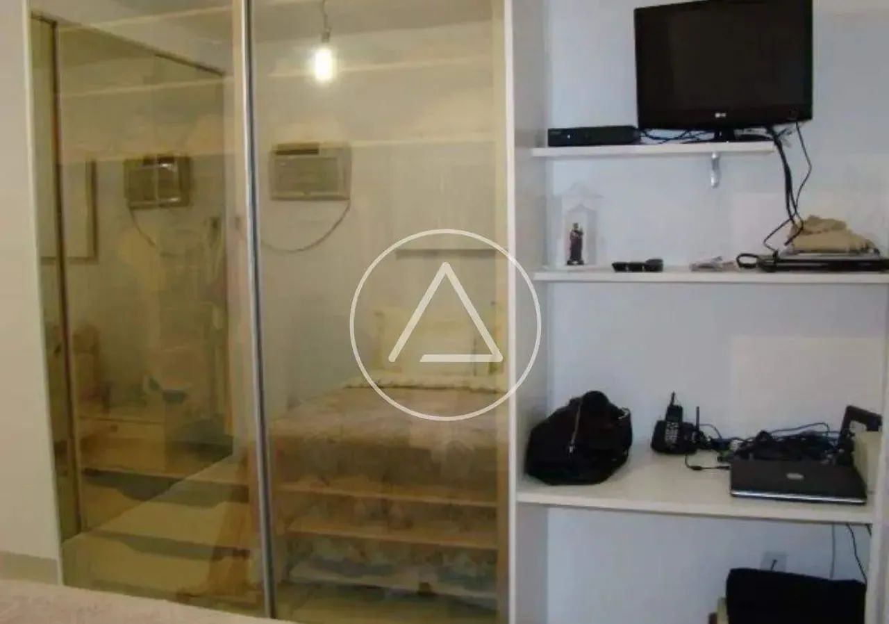 Atlântica Imóveis tem excelente casa espaçosa com 3 quartos, sendo 1 suíte  conforto e pra - Foto 4