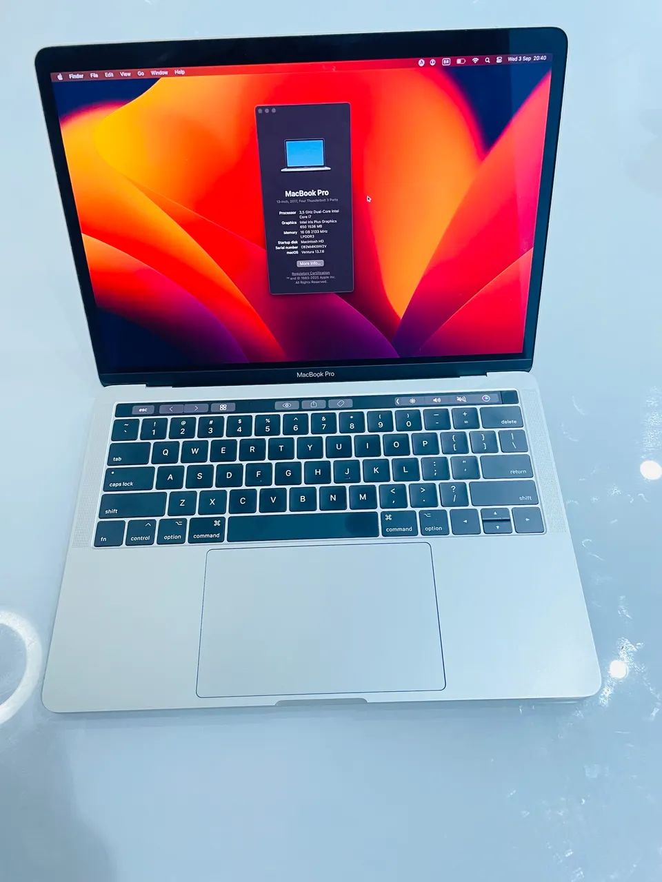 MacBook Pro 13.3 i7 16GB 512GB SSD Touch Bar + Touch ID
