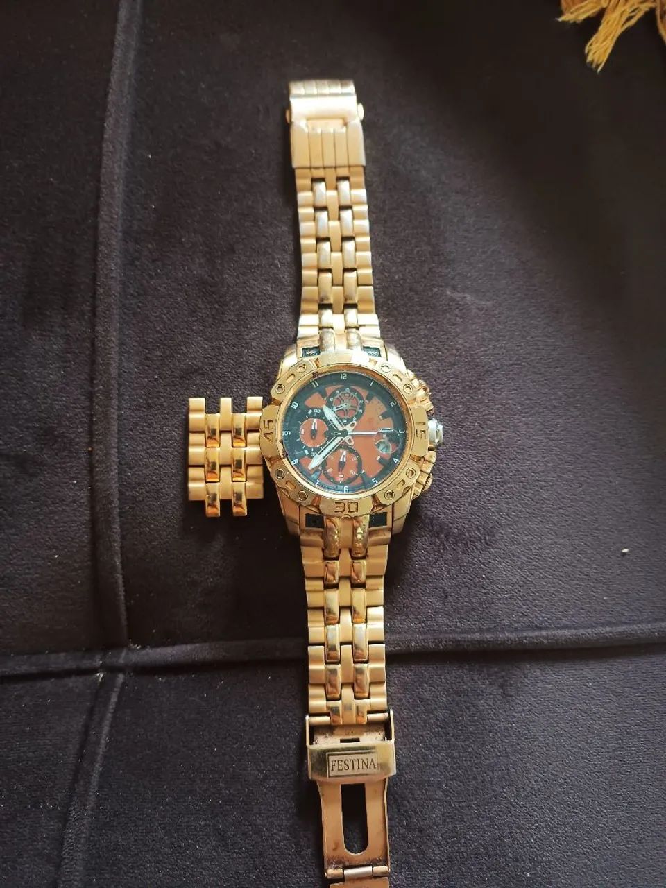 Relógio Festina Dourado