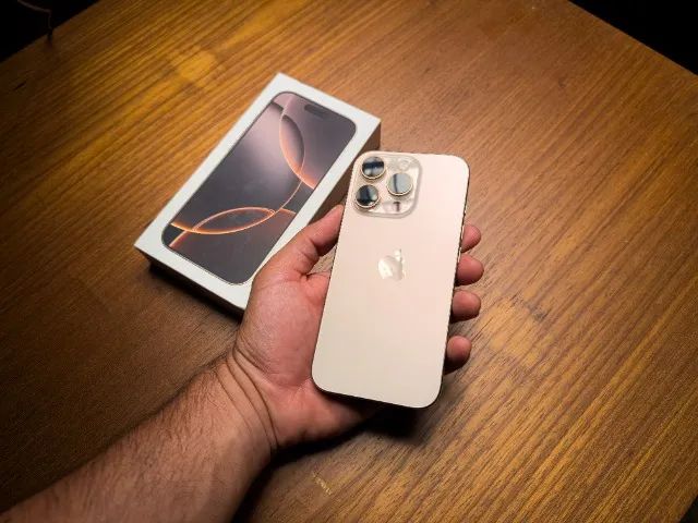 Apple Iphone 16 Pro 256GB Gold com garantia igual novo - Celulares