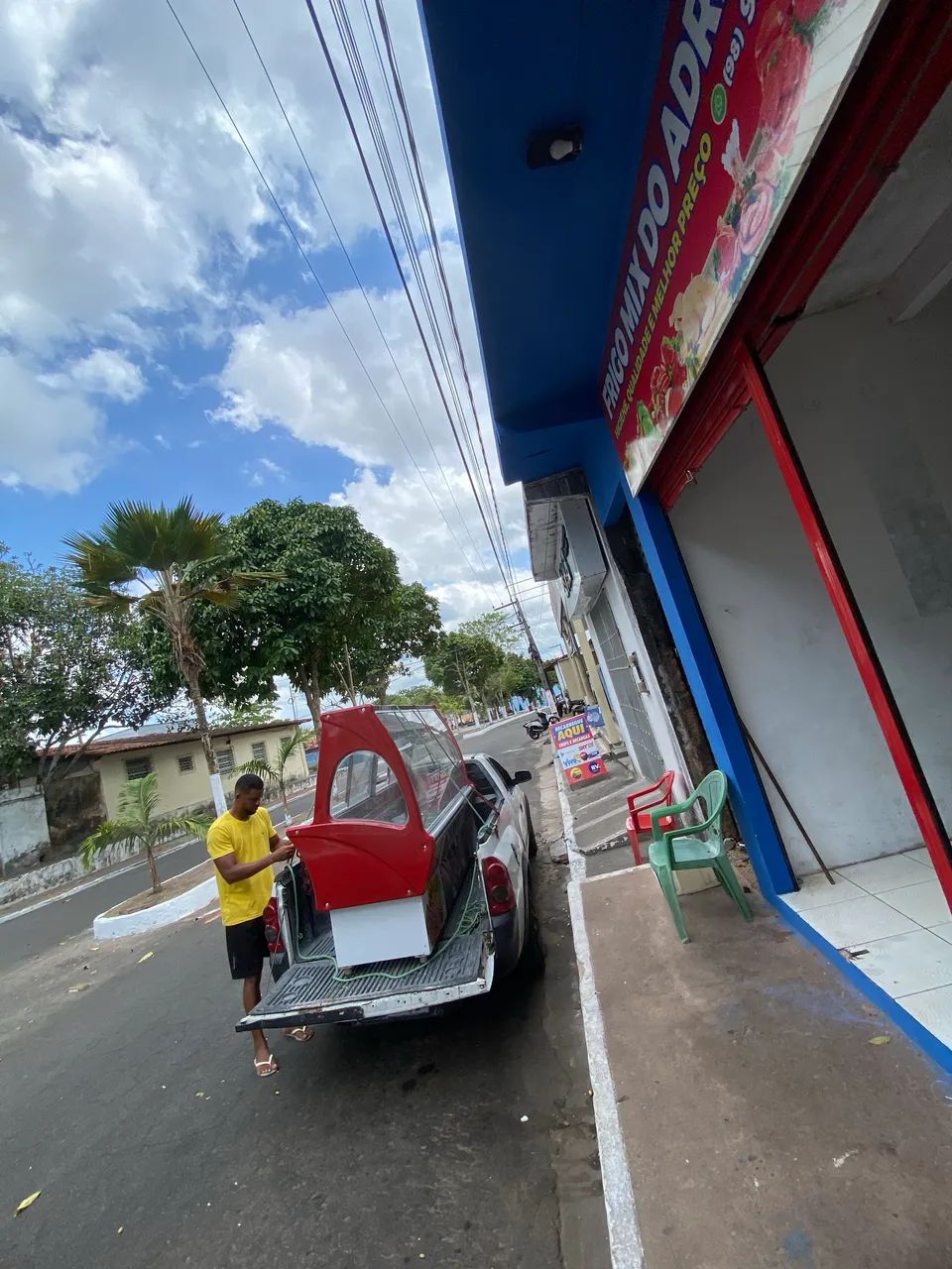 FRETE , RETIRADA DE ENTULHO E MUDANÇAS EM GERAL *