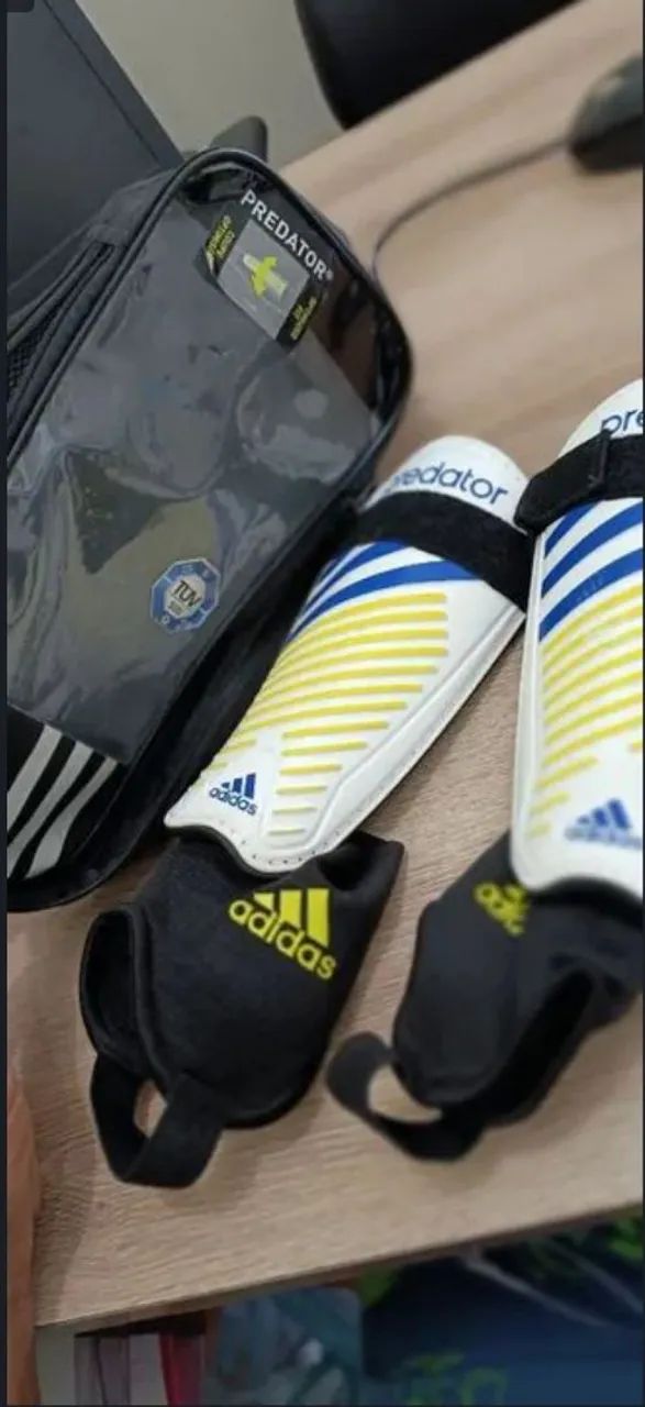Canelheiras Adidas Predator - Foto 5