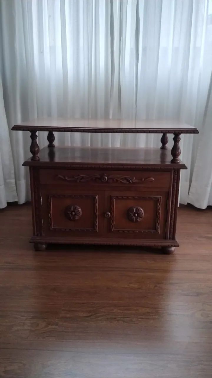 Mesinha Antiga Rack de TV64842832030594120