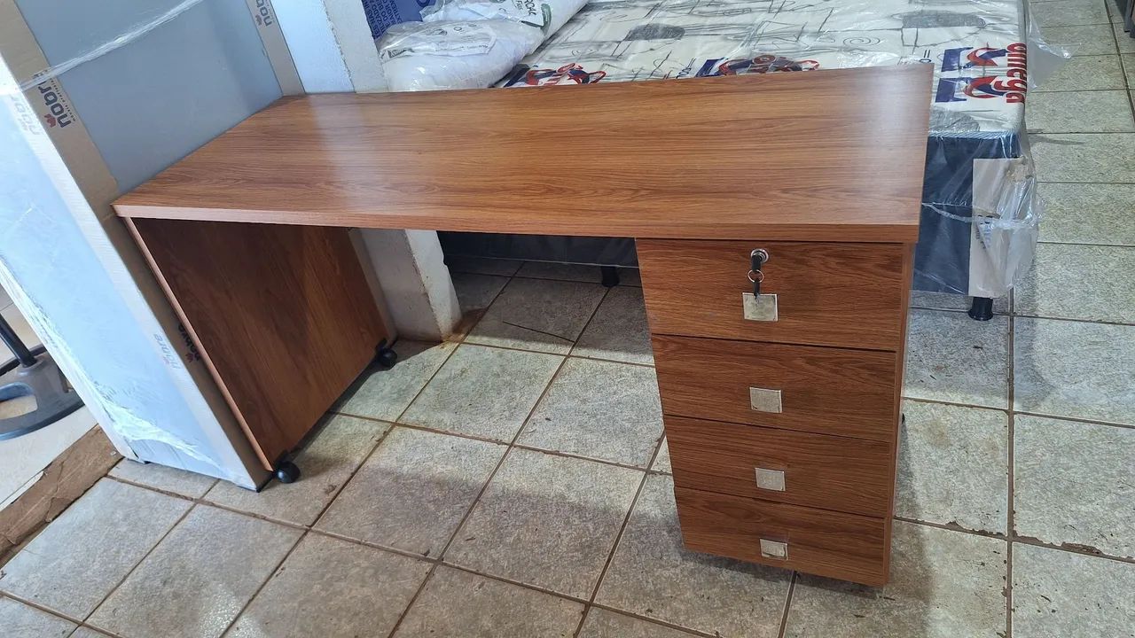 Mesa de escritório 