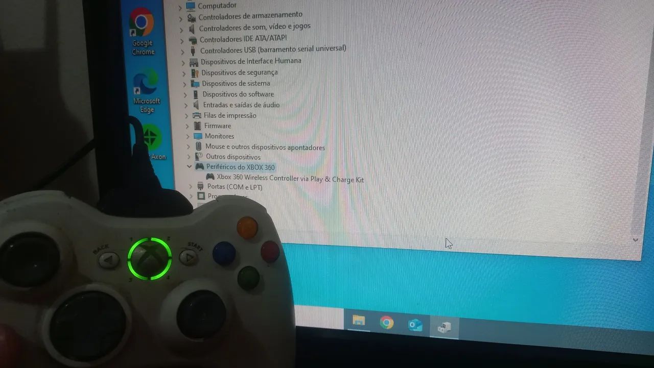 Controle Xbox 360 - Preto e Branco LEIA DESCRIÇÃO!! - Foto 3