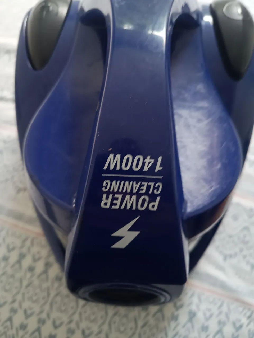 Aspirador de pó  aceito troca por aspirador 220v  