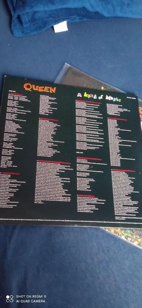 LP Queen a kind of Magic  - Foto 4
