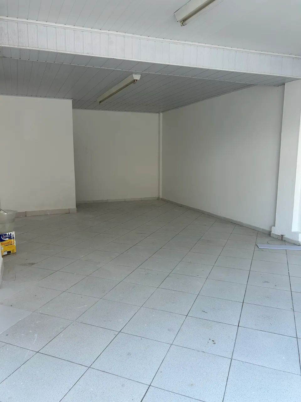 Alugo ponto comercial de 70 m