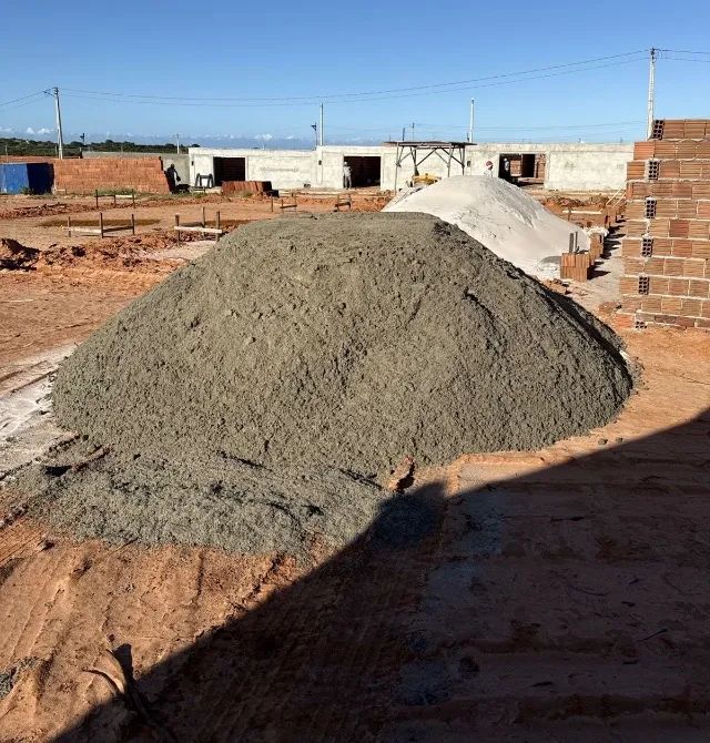 Areia média, areia grossa e Areia Branca 