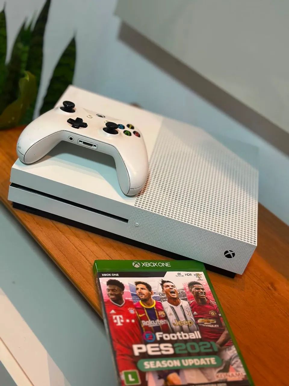 Xbox One S e Pes 2021