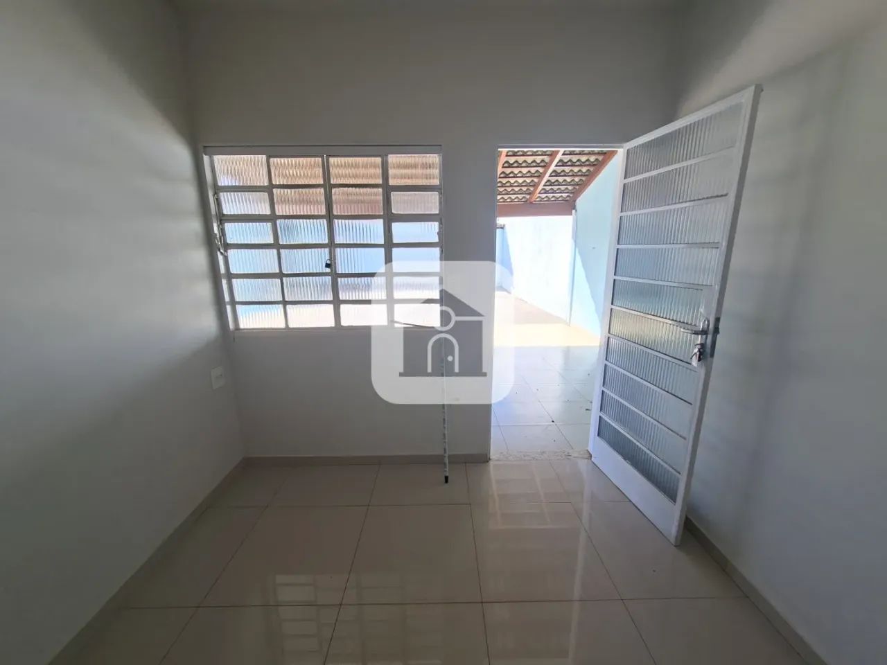 Casa para locação no bairro Martins - Foto 2
